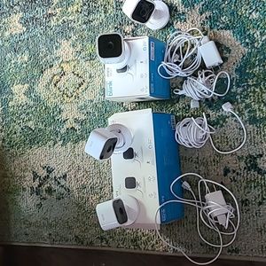 Blink mini cameras-set of 4